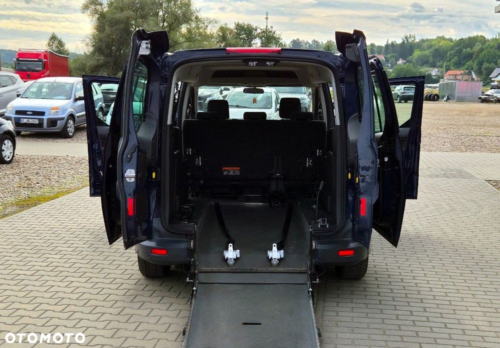 Ford Transit Connect - 20