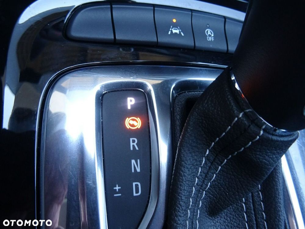Opel Insignia 1.5 T GPF Enjoy S&S - 13