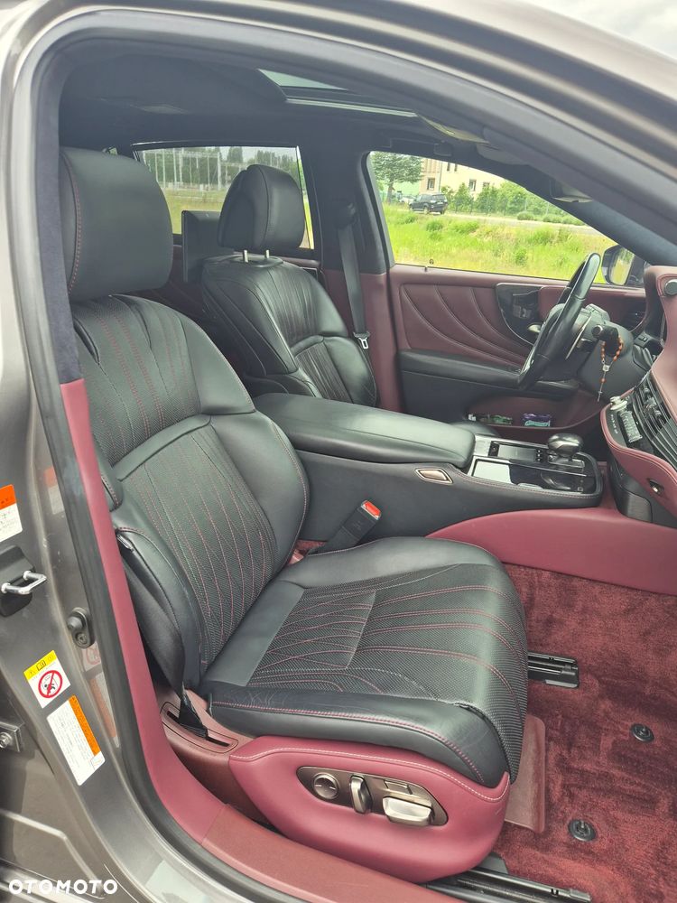Lexus LS 500h Omotenashi AWD - 32