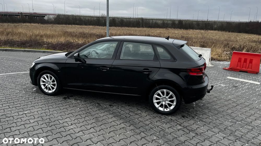 Audi A3 Sportback 1.6 TDI sport - 5