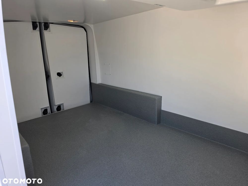 Toyota PROACE Extra LONG Chłodnia / Mroźnia 17tyś km 230V SalonPL FV23% - 24