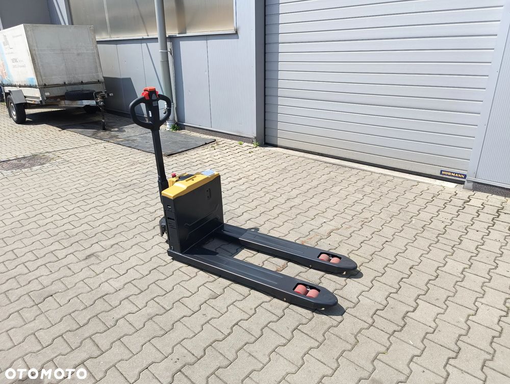 Caterpillar NPP15QBL - 15