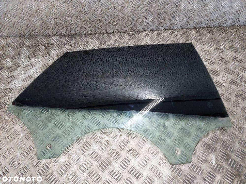 SZYBA DRZWI PRAWY TYŁ AUDI A7 4G - 1