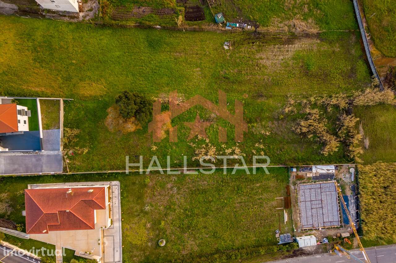 Terreno para Construção / PIP Aprovado para Prédio / São Romão - Grande imagem: 2/30