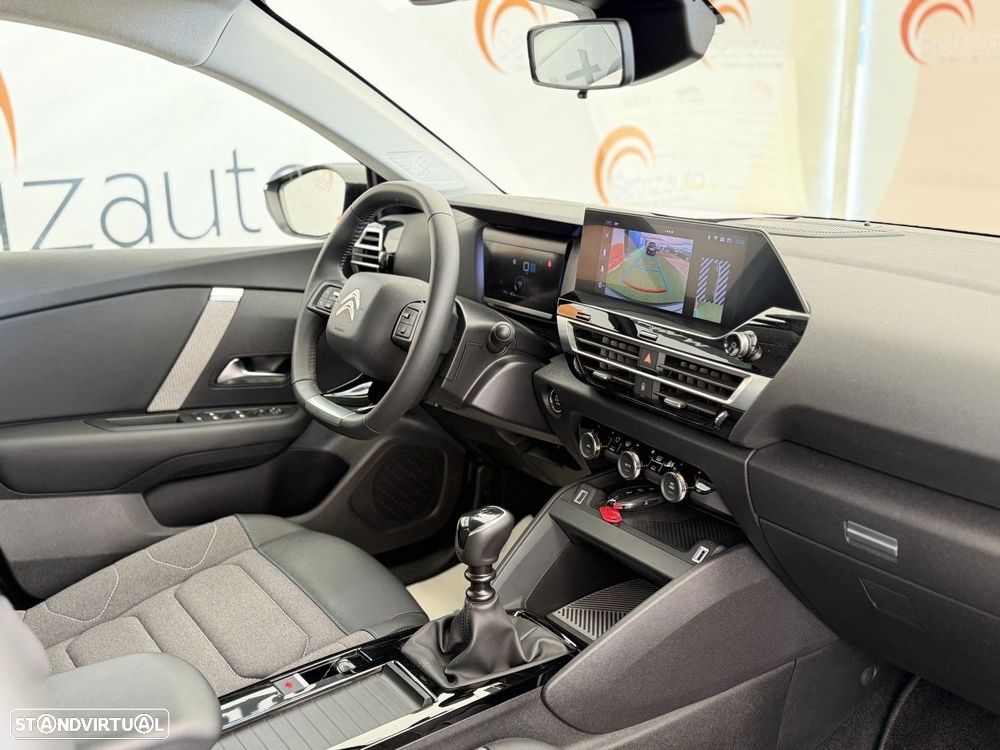 Citroën C4 1.2 PureTech Shine - 10