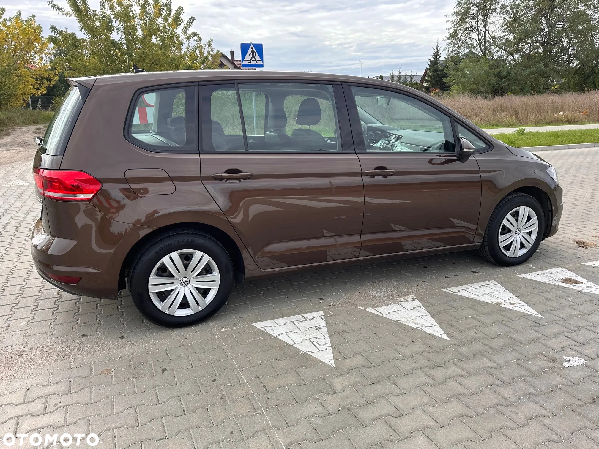 Volkswagen Touran 1.2 TSI (BlueMotion Technology) Trendline - 5