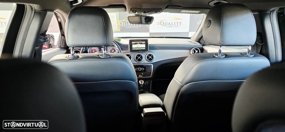 Mercedes-Benz GLA 180 CDi - 10