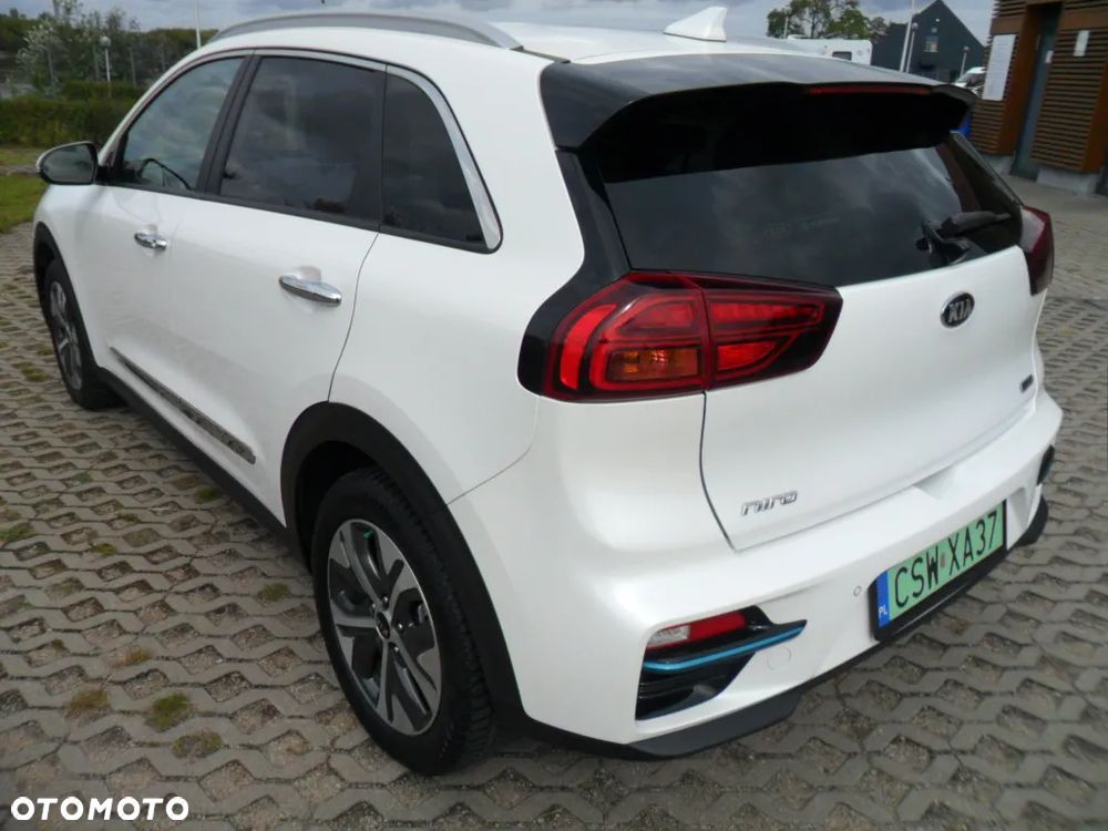 Kia Niro e-Niro 64kWh L - 7