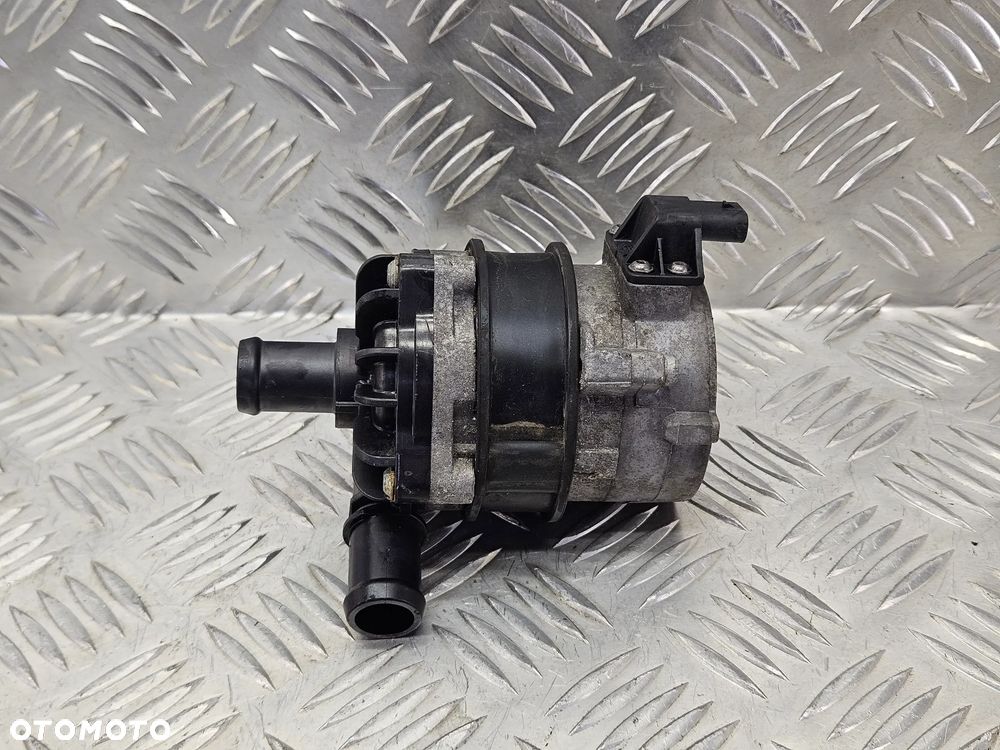 VW TOUAREG 7P CAYENNE 10-18R POMPA POMPKA DODATKOWA WODY 7P0965567 - 2
