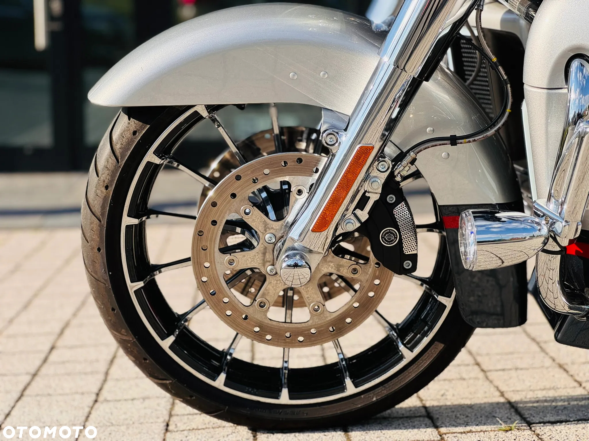 Harley-Davidson Touring Street Glide - 21