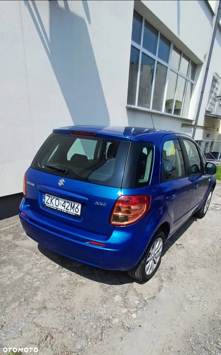 Suzuki SX4 - 8