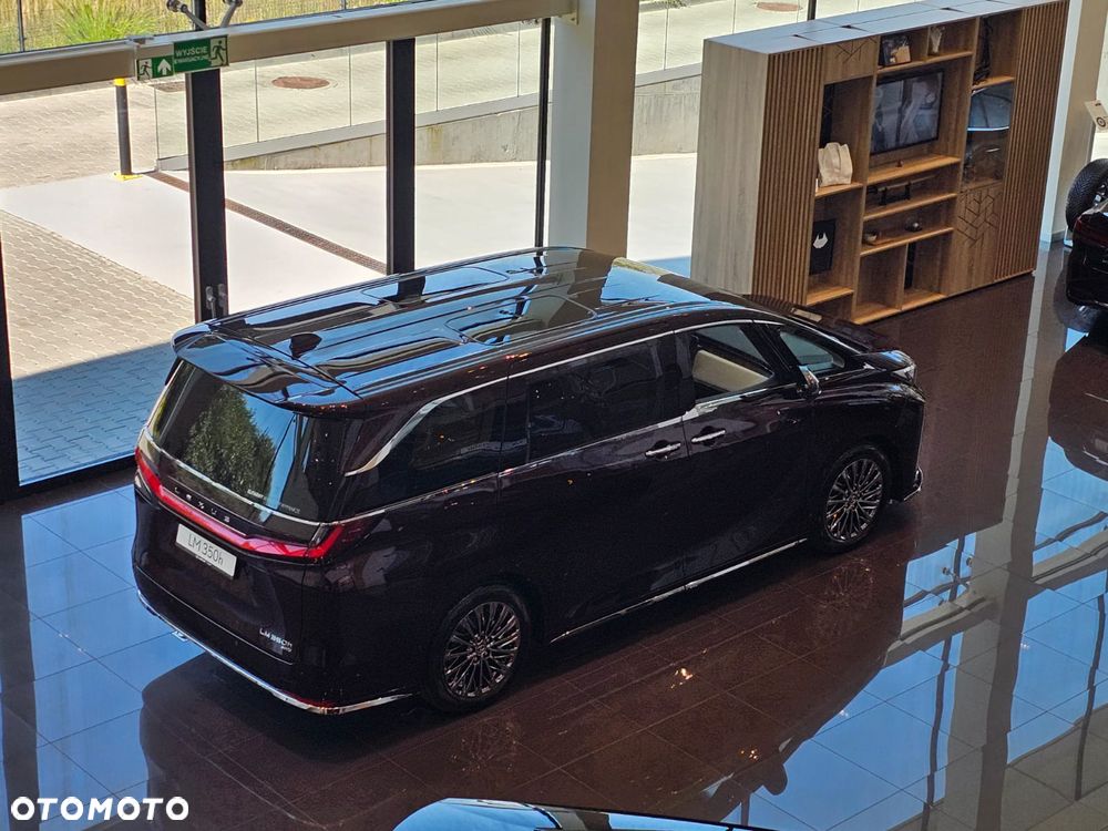Lexus LM 350h Prestige - 3