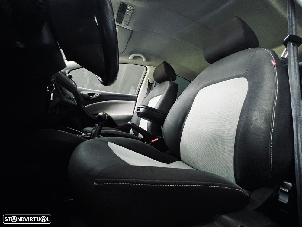 SEAT Ibiza 1.2 TDI CR Ecomotive Style — fotografia 34