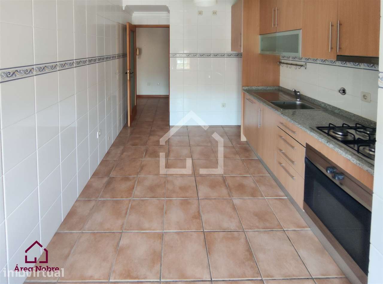 Apartamento T2 Arrendamento em Canedo, Vale e Vila Maior,Santa Maria d - Grande imagem: 4/21