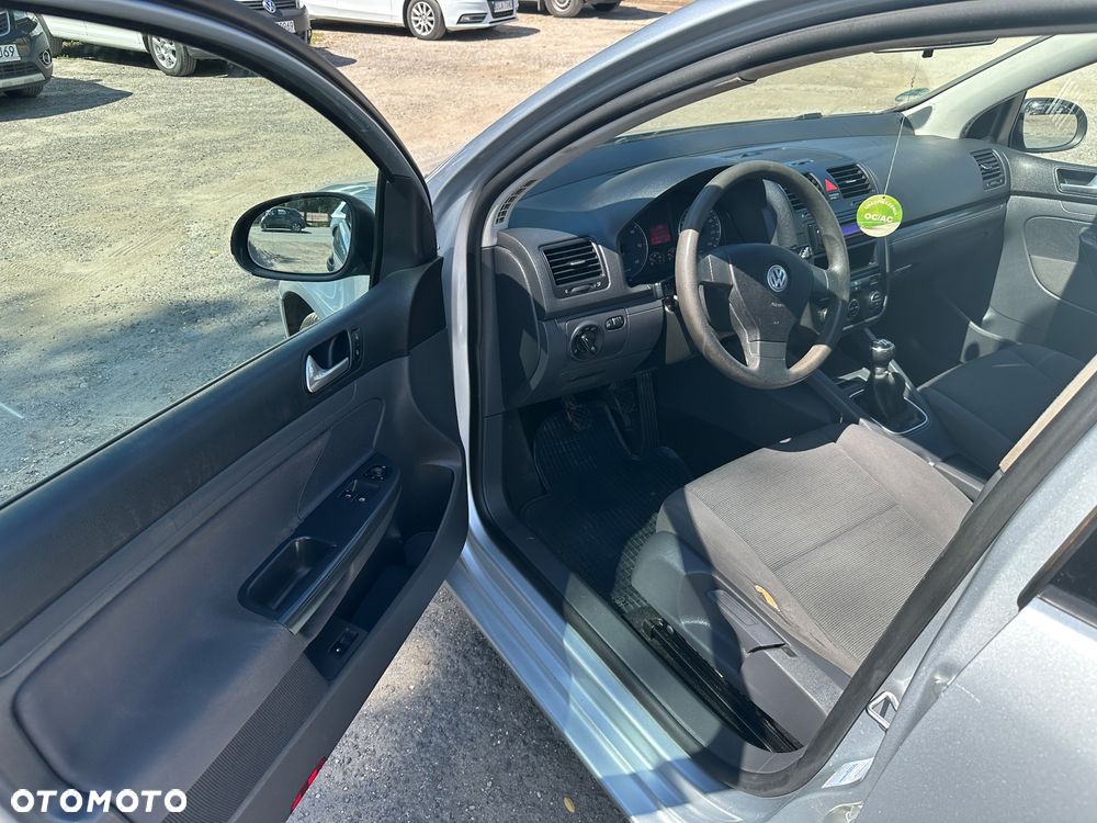 Volkswagen Golf 1.9 TDI DPF Trendline - 12