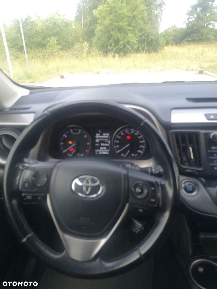 Toyota RAV4 2.0 D-4D Style 4x2 - 9