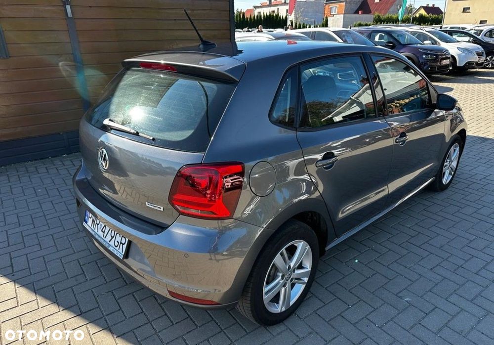 Volkswagen Polo - 4