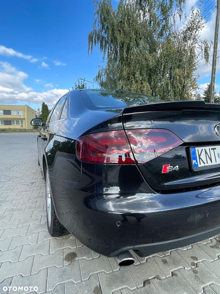 Audi A4 Limousine null - 12