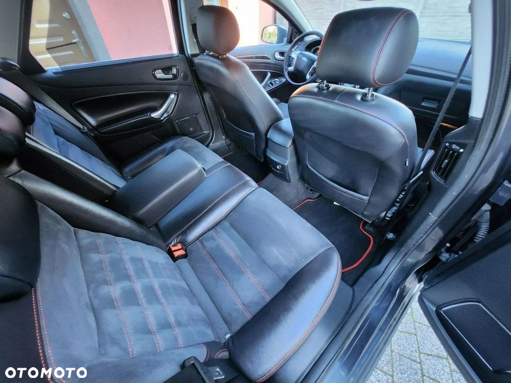 Ford Mondeo SW 2.2 TDCi Titanium S - 9