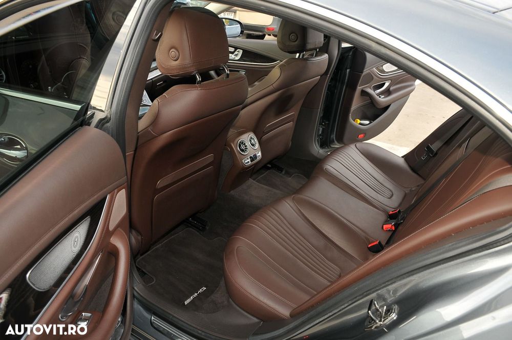 Mercedes-Benz CLS - 16