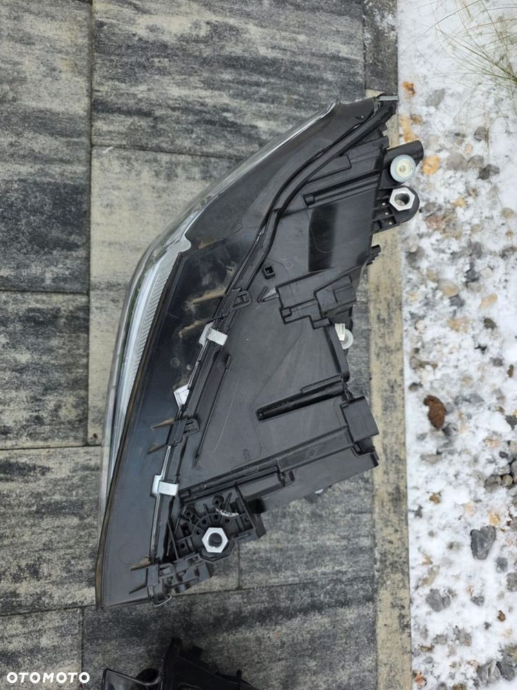 bmw x3 x4 g01 g02 lampy przód full led adaptive 8739653-02 7466120-05 - 8