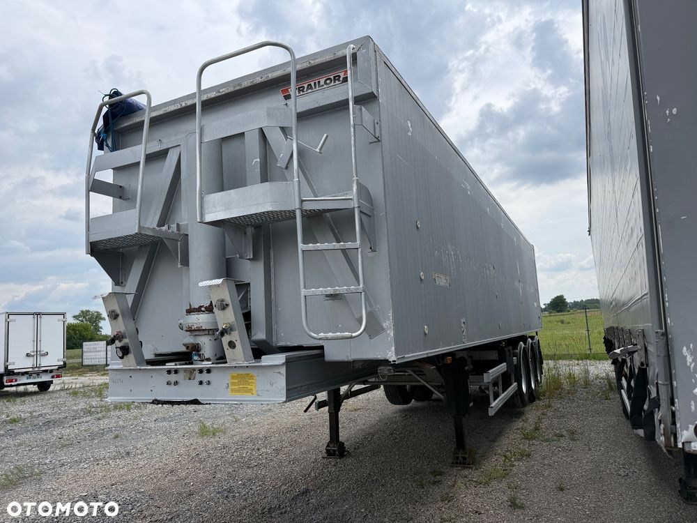 Trailor BENALU / TRAILOR / 52M3 / PALETOWA / NOWE OPONY / CALA ALUMINIOWA / PODNOSZONA OŚ / Z FRANCJI / STAN BDB / / / - 2