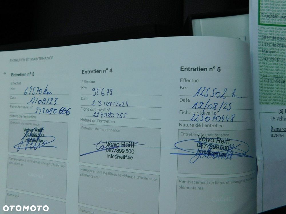 Volvo XC 40 D3 Momentum Pro - 25