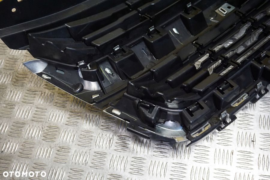 CHEVROLET COLORADO 2015 - 2020 Atrapa Przód Grill Chrom USA - 11