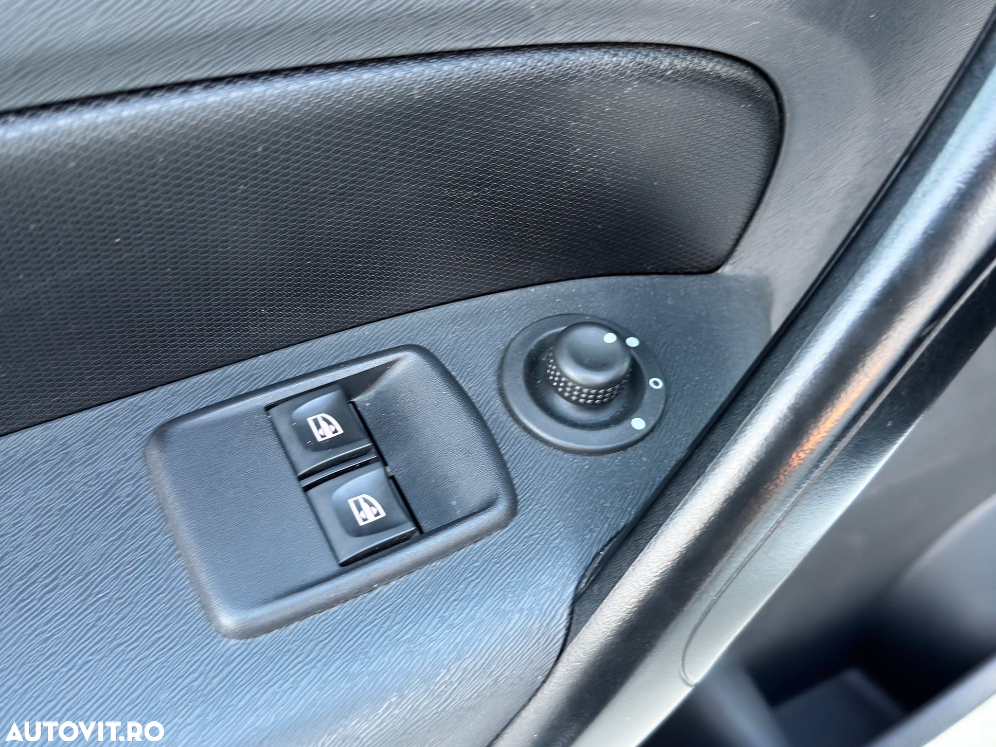 Renault Kangoo Maxi ZE E. 33 (mit Batterie) - 16