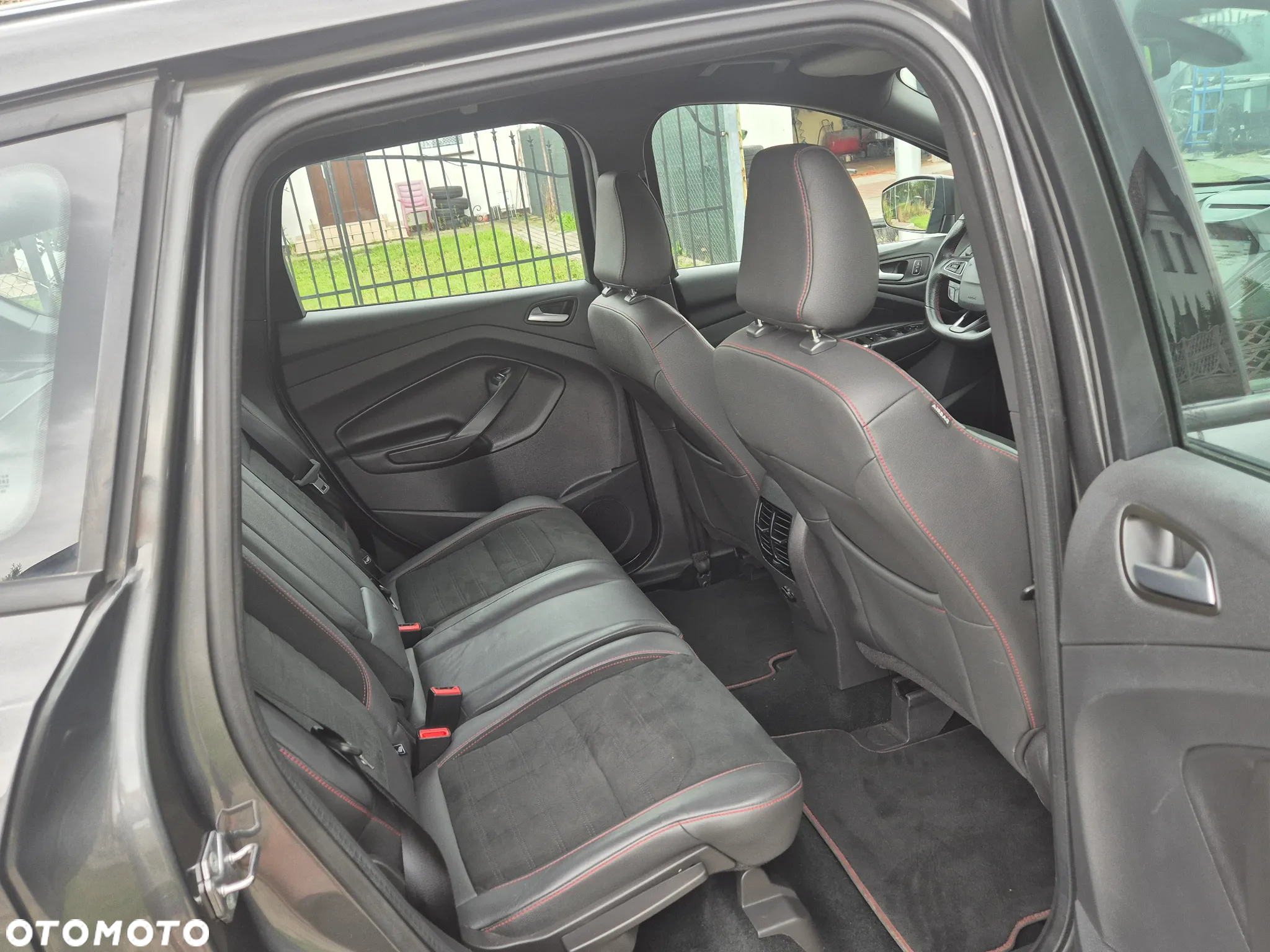 Ford Kuga 2.0 EcoBlue FWD ST-Line - 9