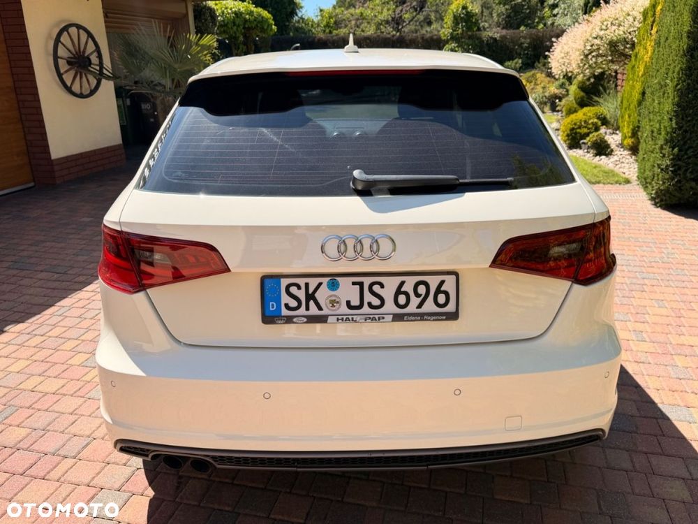 Audi A3 Sportback - 9