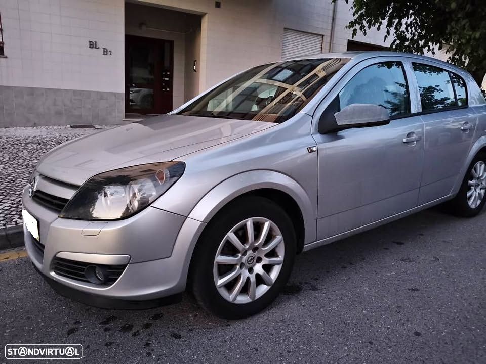 Opel Astra - 1