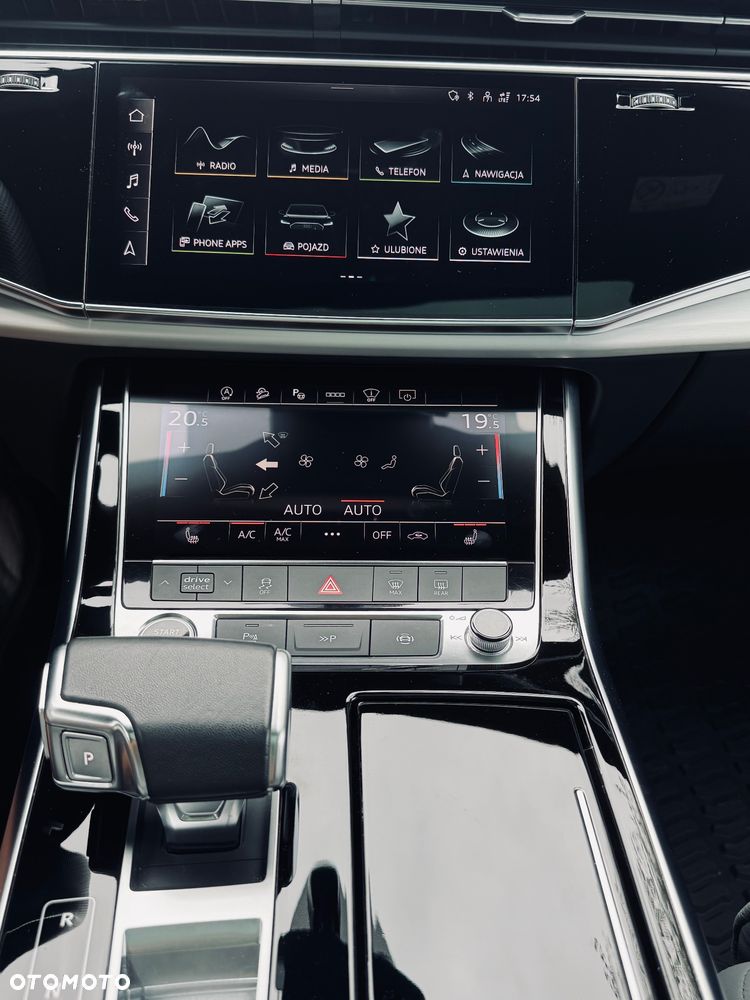 Audi Q8 50 TDI mHEV Quattro Black Edition Tiptronic - 23