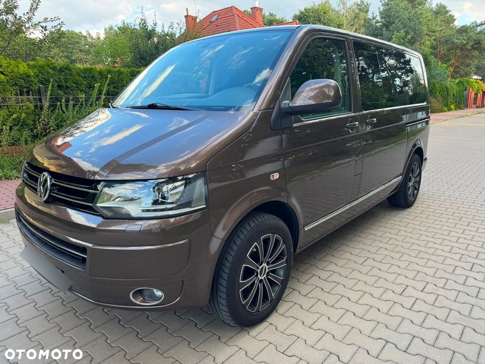 Volkswagen Multivan - 2