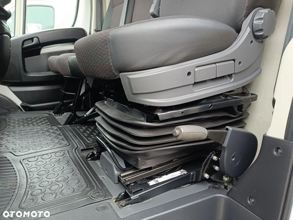 Peugeot boxer zabudowa serwis mobilny warsztat  webasto przetwornica led - 19