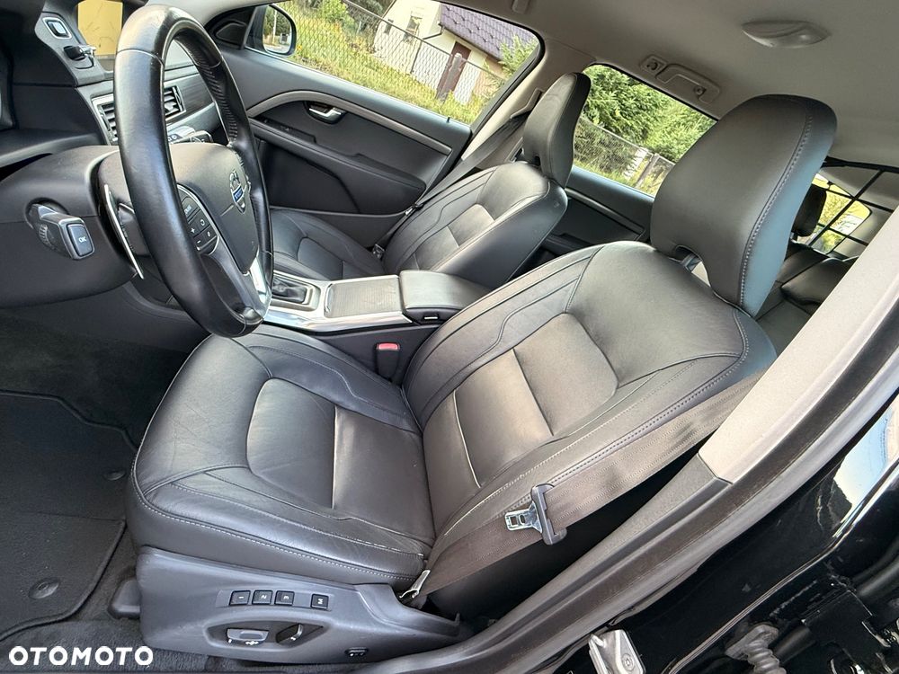 Volvo V70 D4 Drive-E Momentum - 25