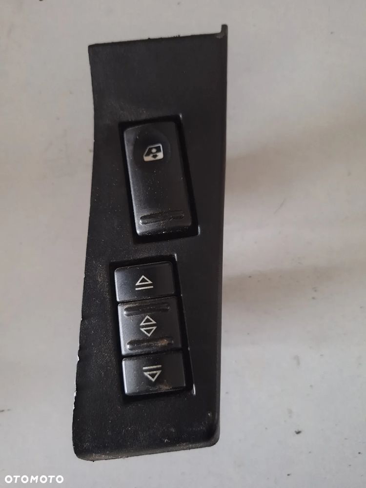 PANEL PRZEŁĄCZNIK ELE SZYB MOVANO MASTER 98-03r EUR - 1