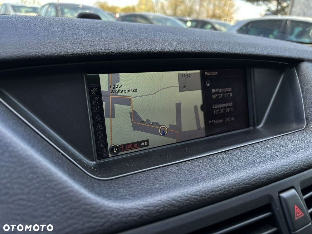 BMW X1 xDrive20d - 16