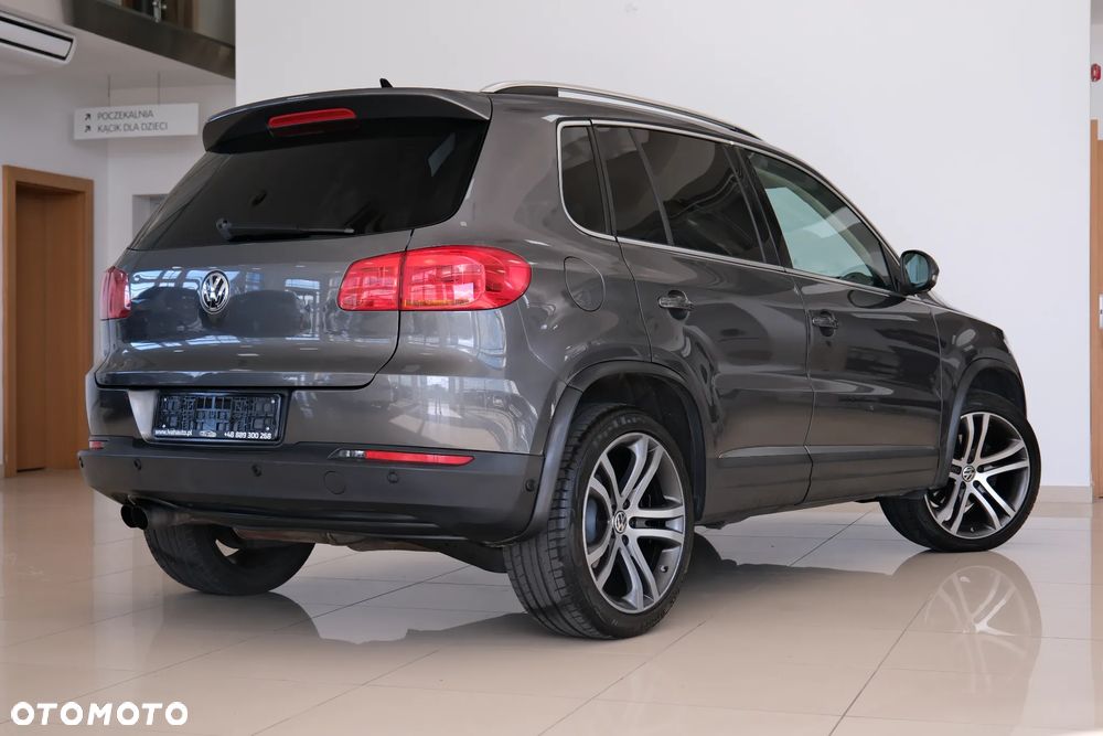 Volkswagen Tiguan 2.0 TDI DPF 4Motion BlueMotion Technology DSG Track & Style - 8