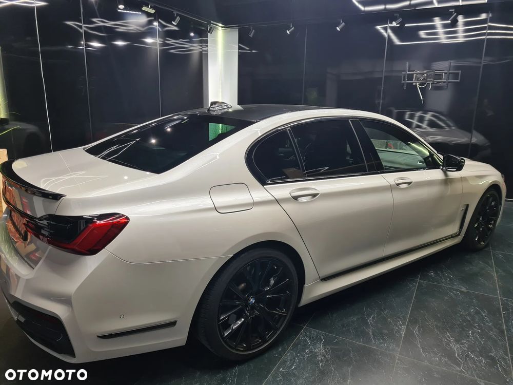 BMW Seria 7 730d xDrive sport - 2