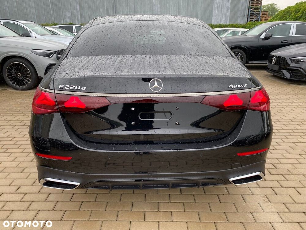 Mercedes-Benz Klasa E - 3