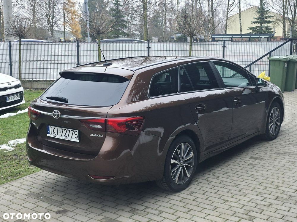 Toyota Avensis - 3