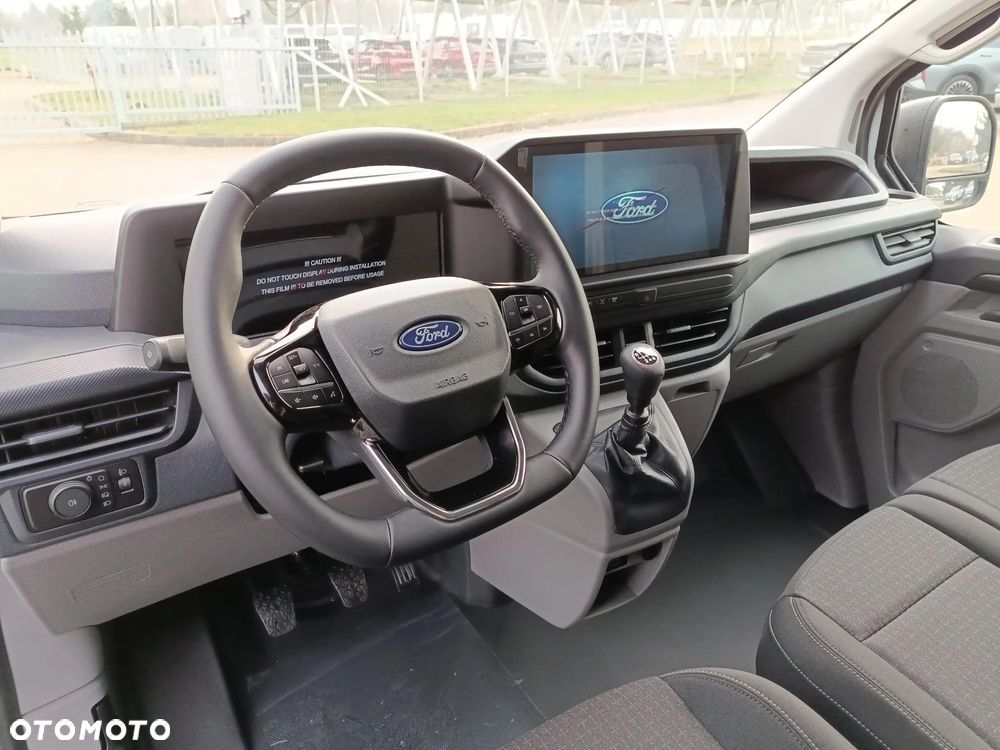 Ford Tranist Custom - 9