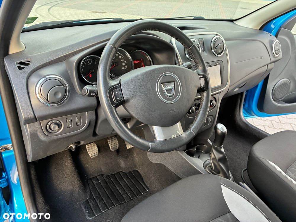 Dacia Sandero 0.9 TCe Laureate - 11