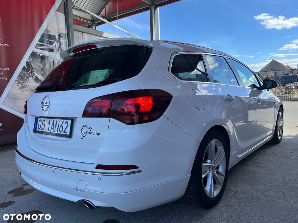 Opel Astra 2.0 BiTurbo CDTI DPF ecoFLEX SportsTourer St - 3