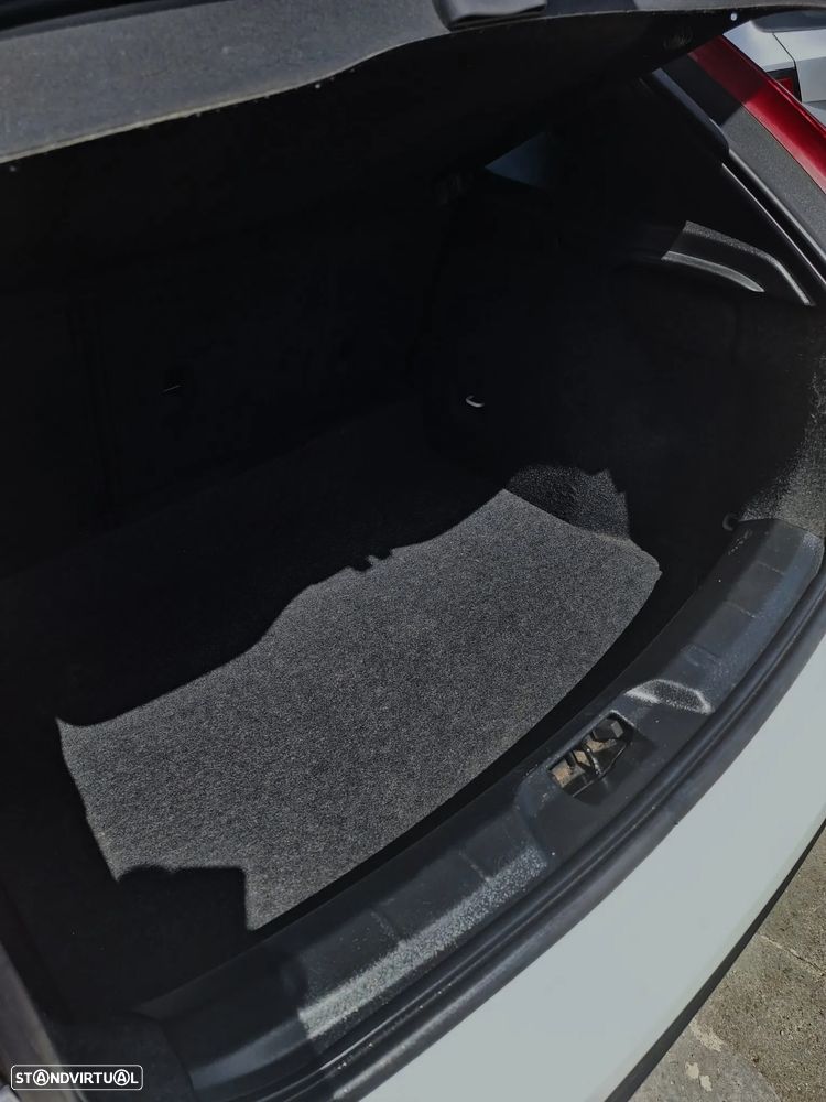 Volvo V40 1.6 D2 Momentum Eco - 21