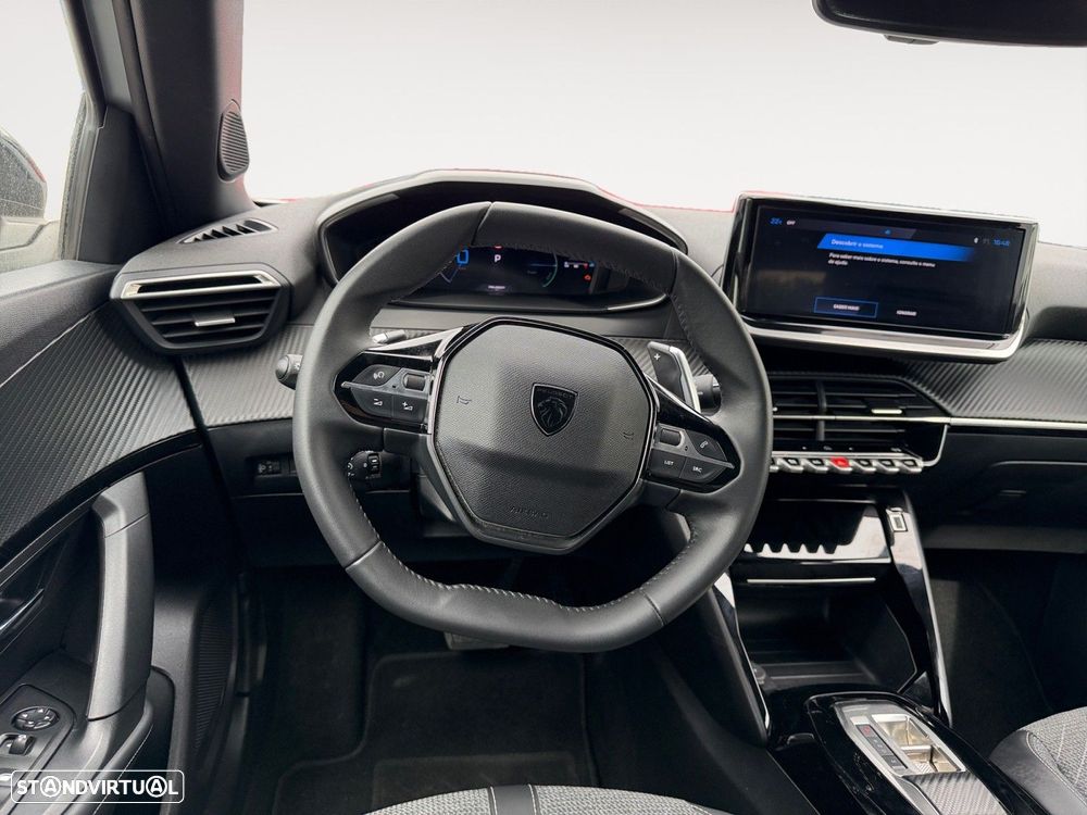 Peugeot 2008 - 12