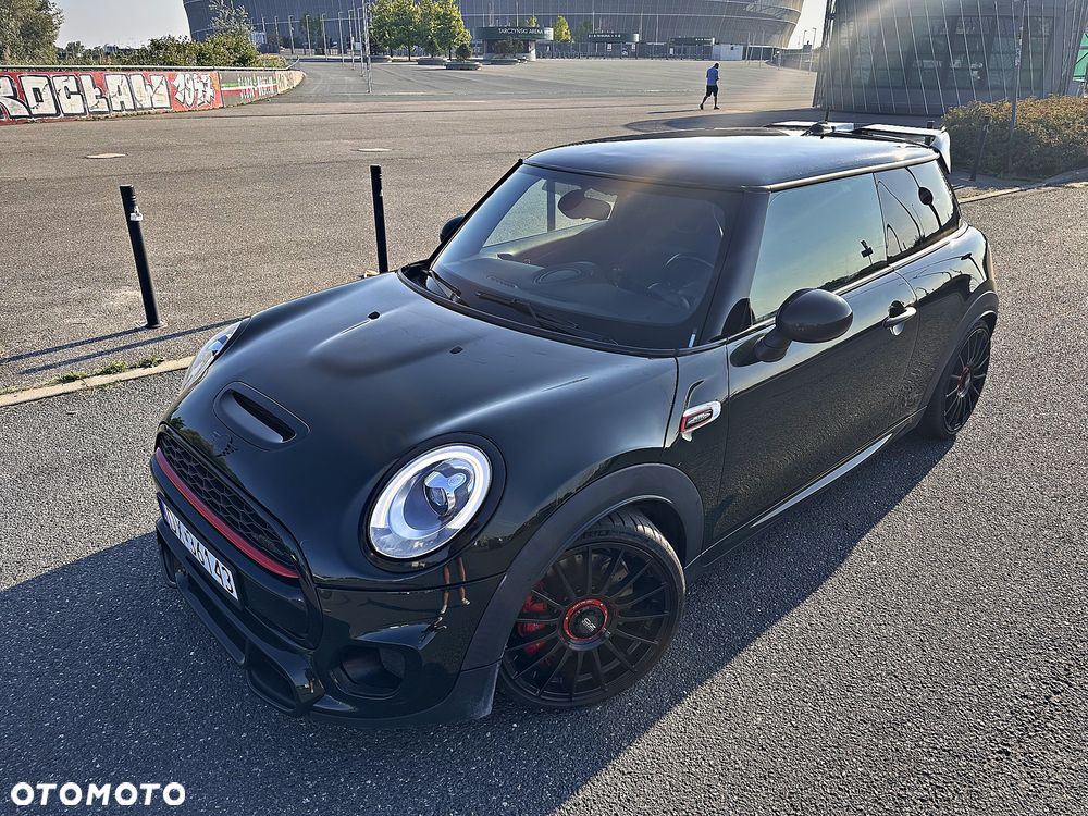 MINI John Cooper Works Essential Trim - 4