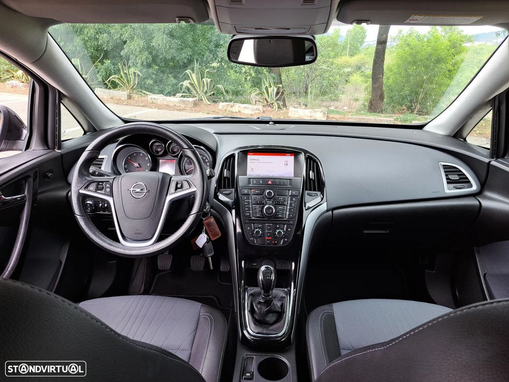 Opel Astra 1.6 CDTI Executive S/S J18 - 3