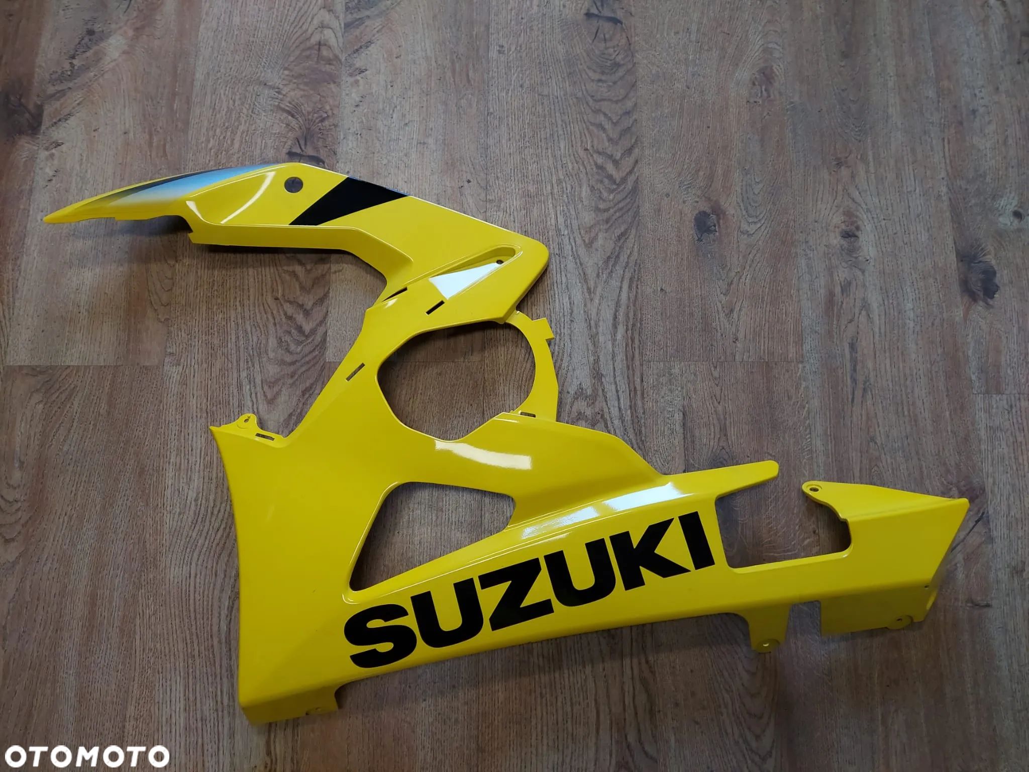 Owiewka lewa SUZUKI GSX-R 1000 K5-K6 - 1
